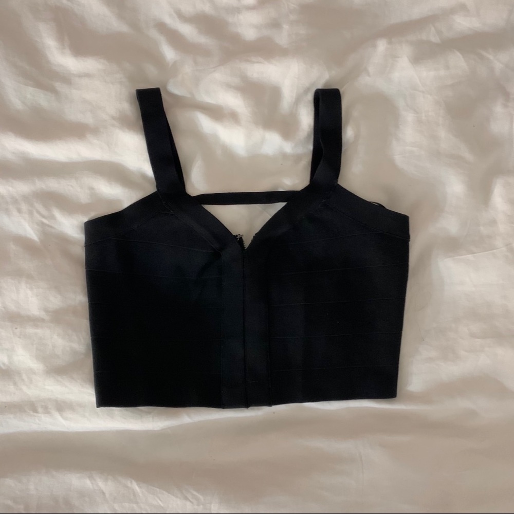 Guess Bandage Crop Top